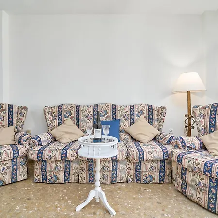 Apartmento Calle Antonio Millon * Nerja