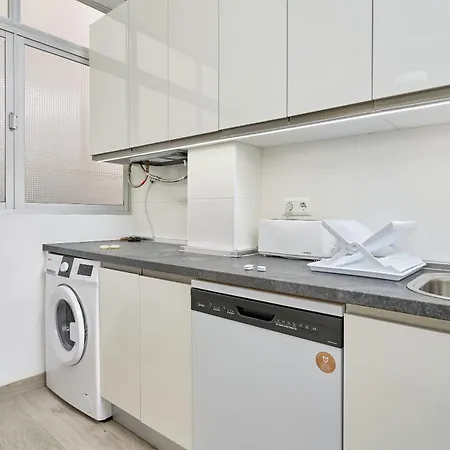 Apartmento Calle Antonio Millón * Nerja
